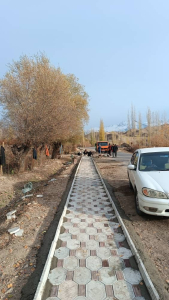 Үч-Терек айыл өкмөтүнө караштуу Кызыл-Ураан айылынын борбордук А.Калиев көчөсүнүн 1500 чакырым аралыгына жөө адамдар өтүүчү тротуар курулууда.